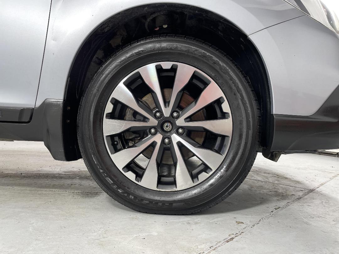 Photo '9' of Subaru Outback