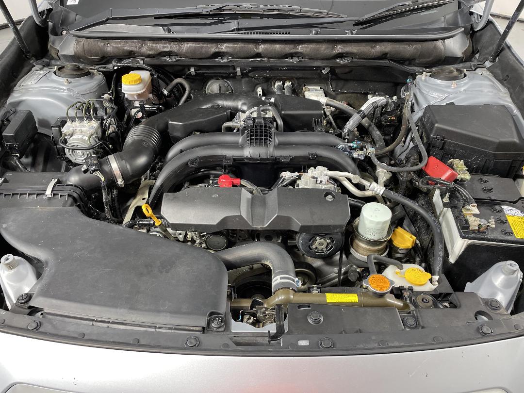 Photo '13' of Subaru Outback