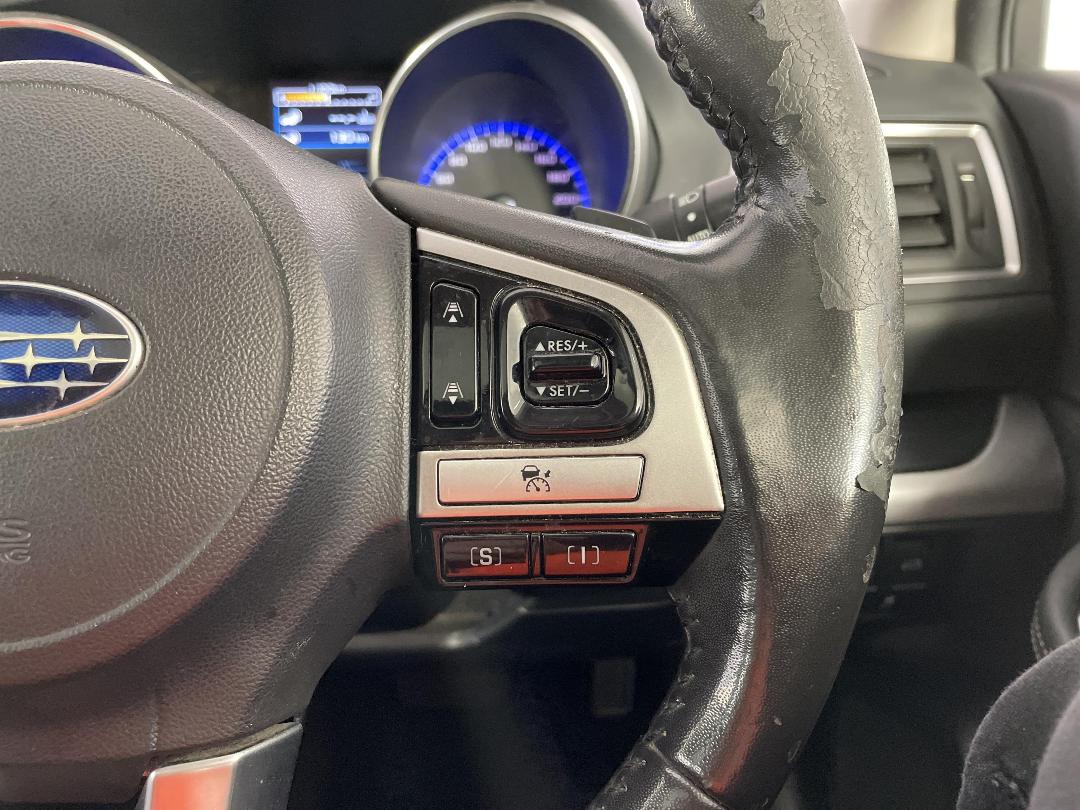 Photo '32' of Subaru Outback