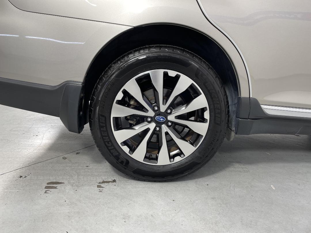 Photo '12' of Subaru Outback Photo '12' of Subaru Outback