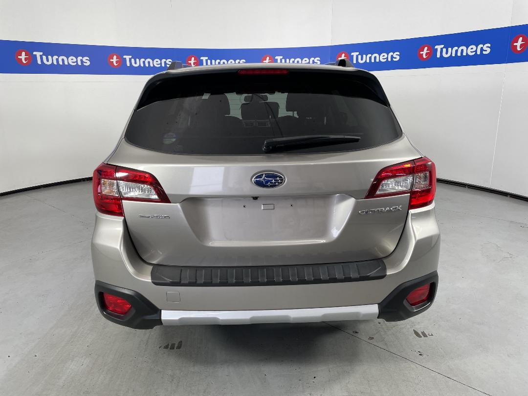 Photo '6' of Subaru Outback Photo '6' of Subaru Outback