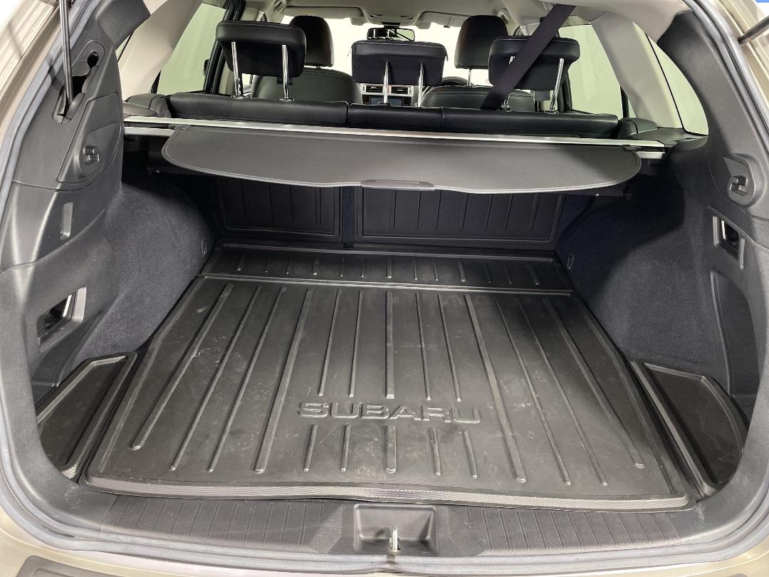 Photo '14' of Subaru Outback Photo '14' of Subaru Outback