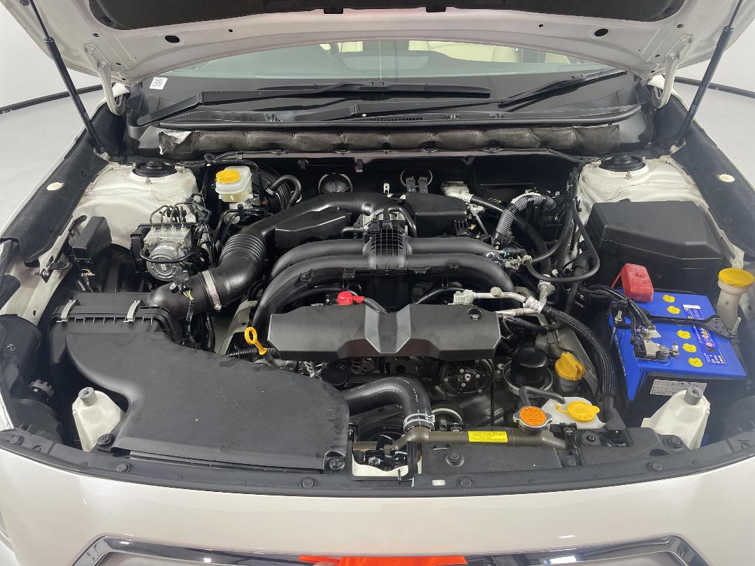 Photo '13' of Subaru Outback