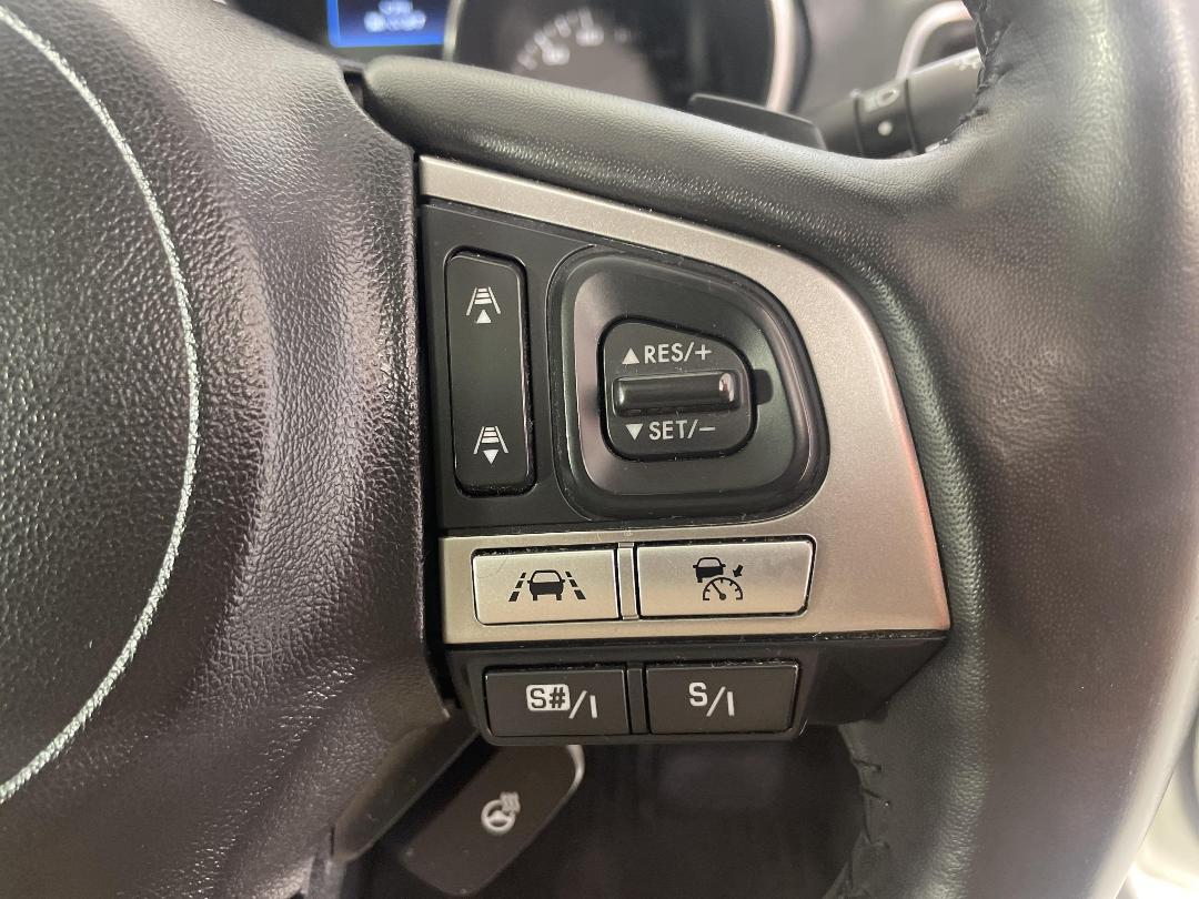 Photo '24' of Subaru Outback