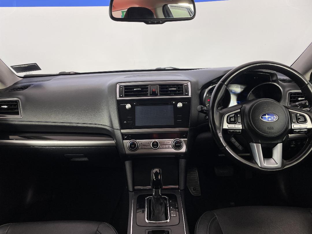 Photo '17' of Subaru Outback