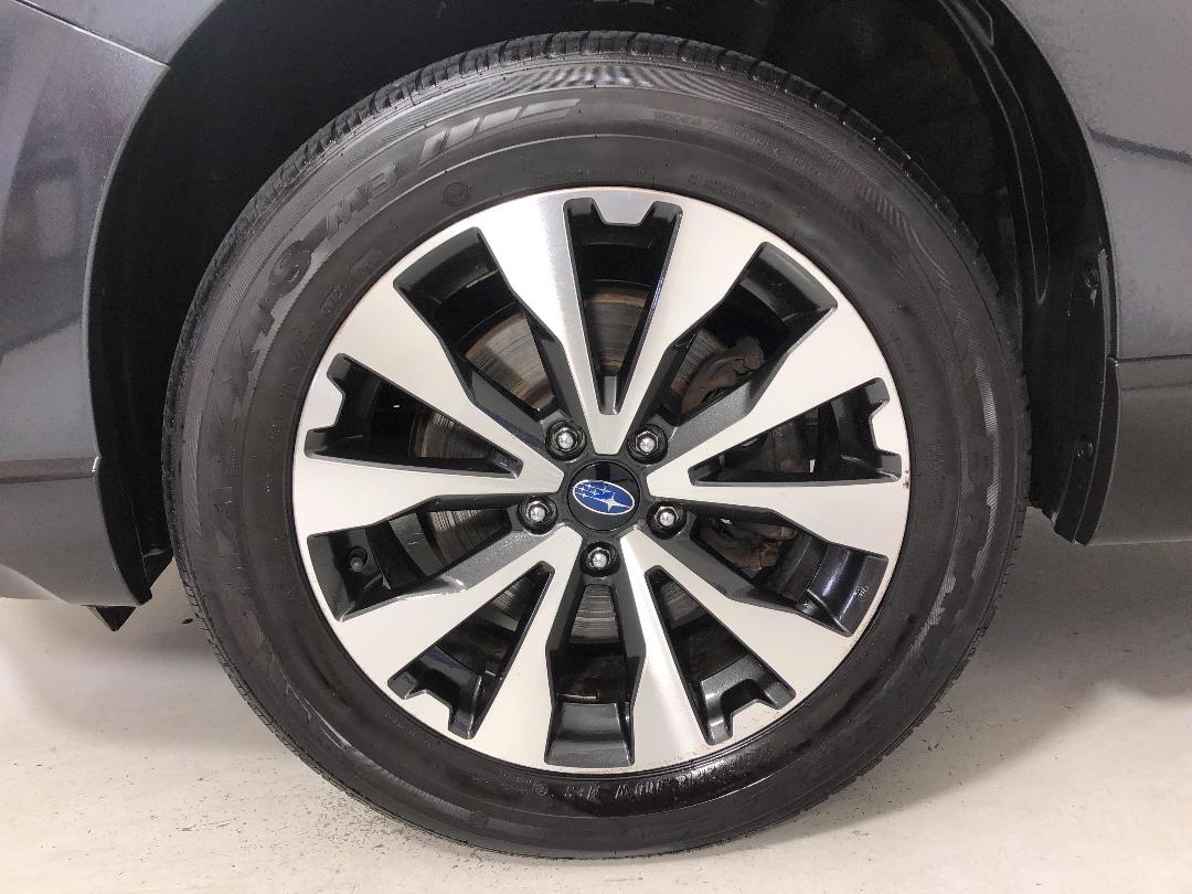 Photo '10' of Subaru Outback