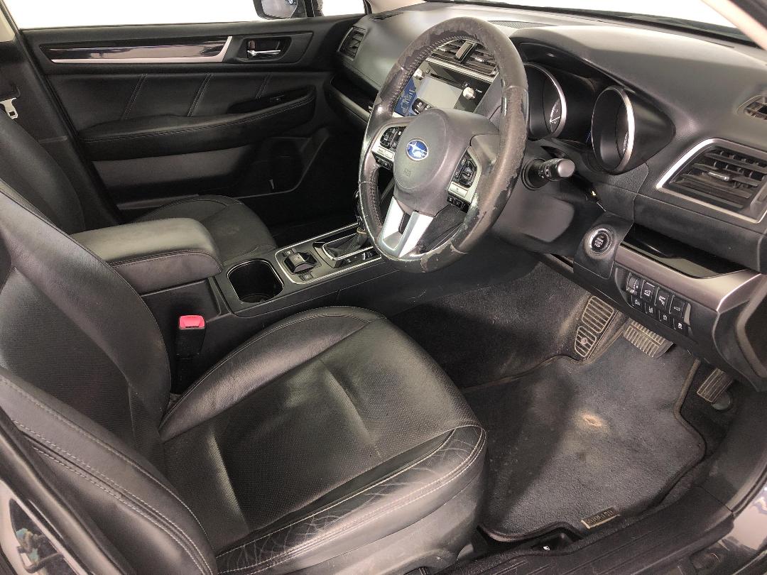 Photo '16' of Subaru Outback