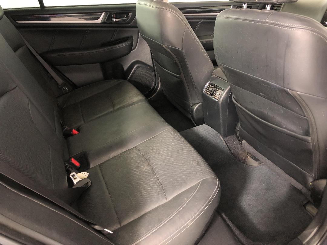 Photo '20' of Subaru Outback