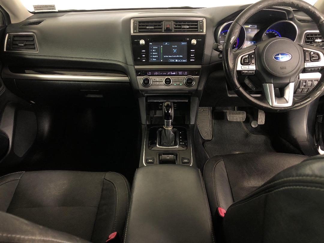 Photo '17' of Subaru Outback