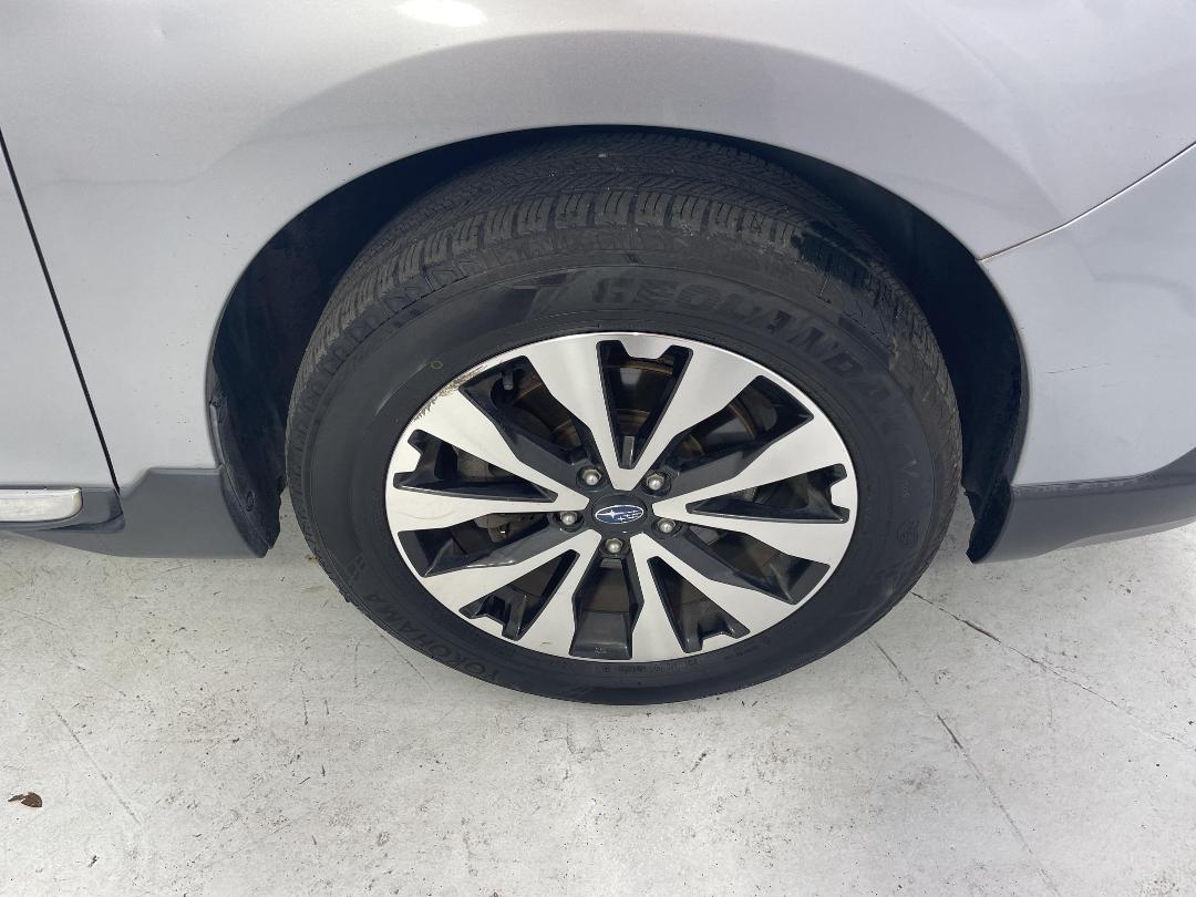 Photo '9' of Subaru Outback