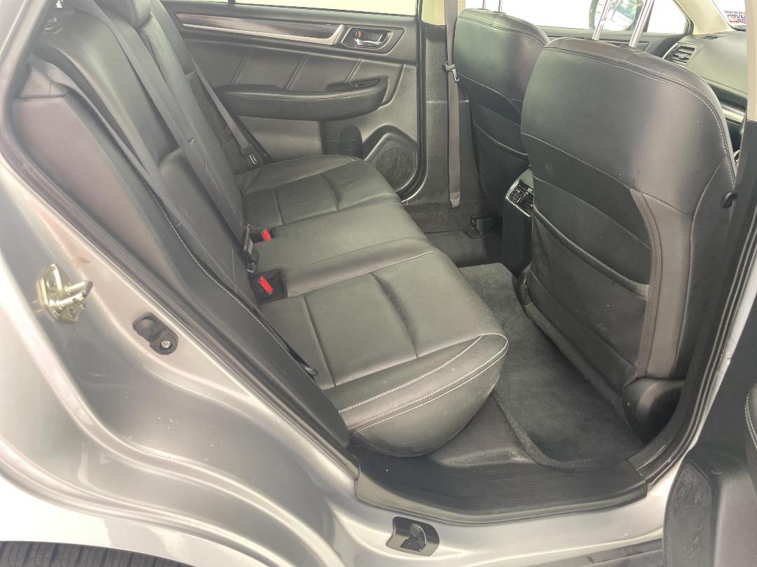 Photo '20' of Subaru Outback