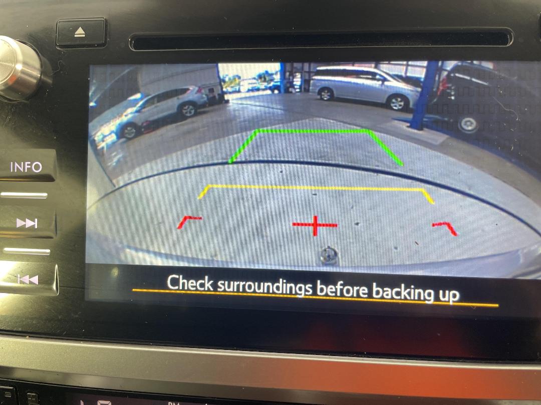 Photo '24' of Subaru Outback