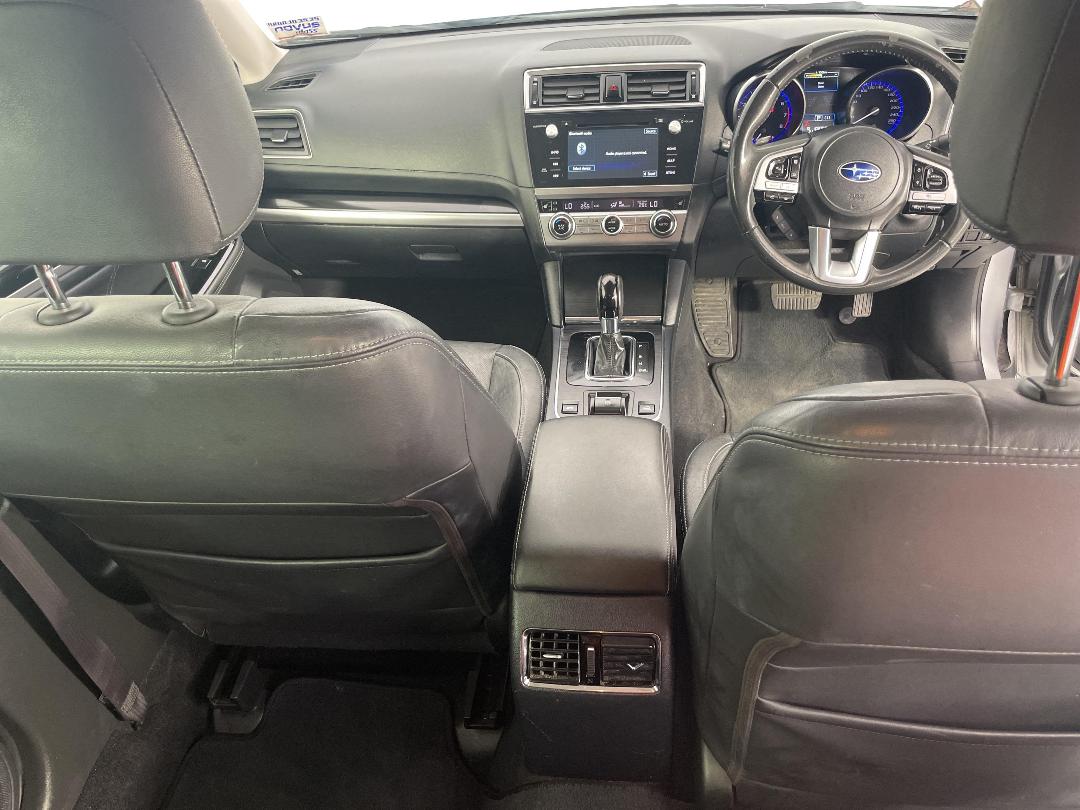 Photo '18' of Subaru Outback