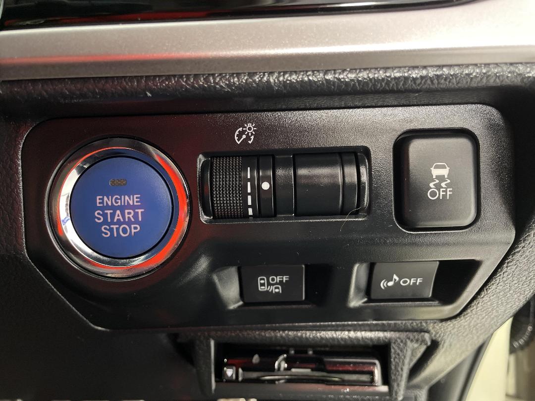 Photo '24' of Subaru XV