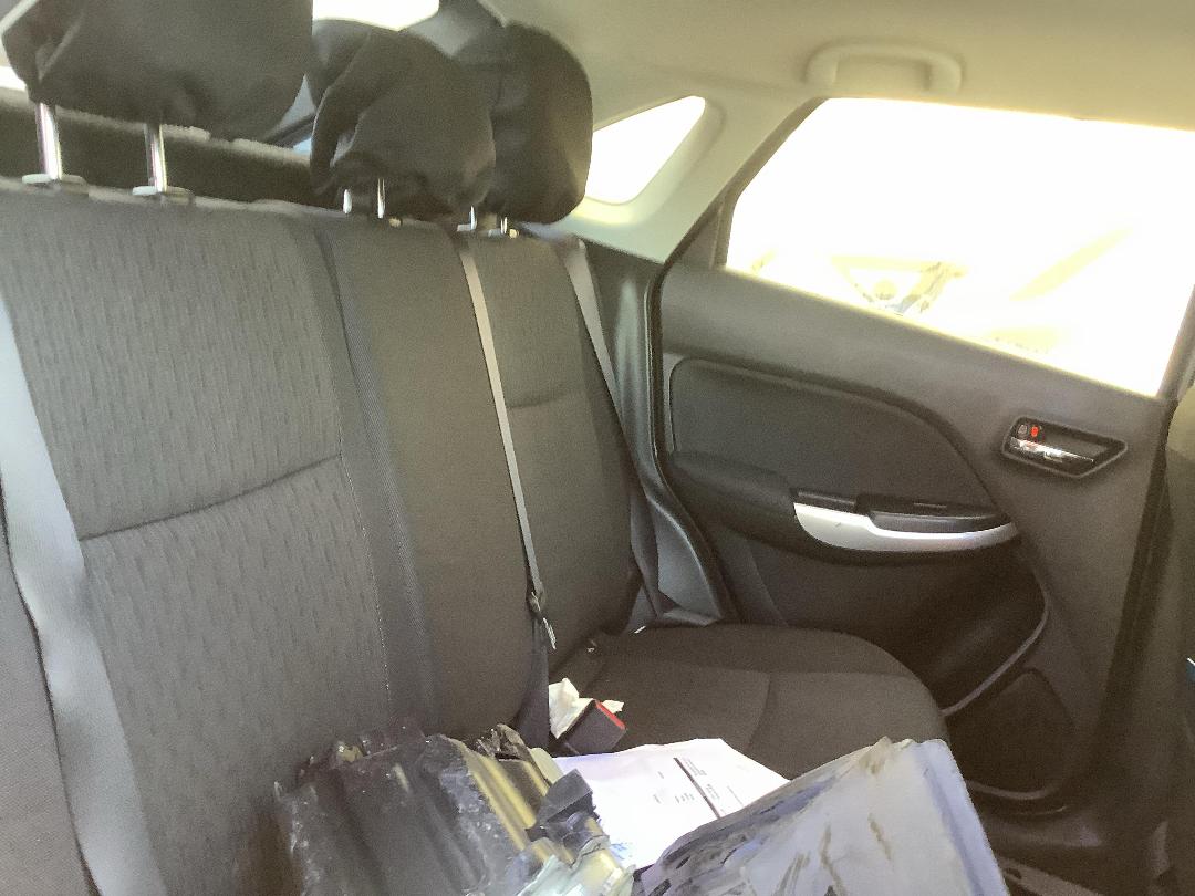 Photo '13' of Suzuki Baleno Glxa Photo '13' of Suzuki Baleno Glxa