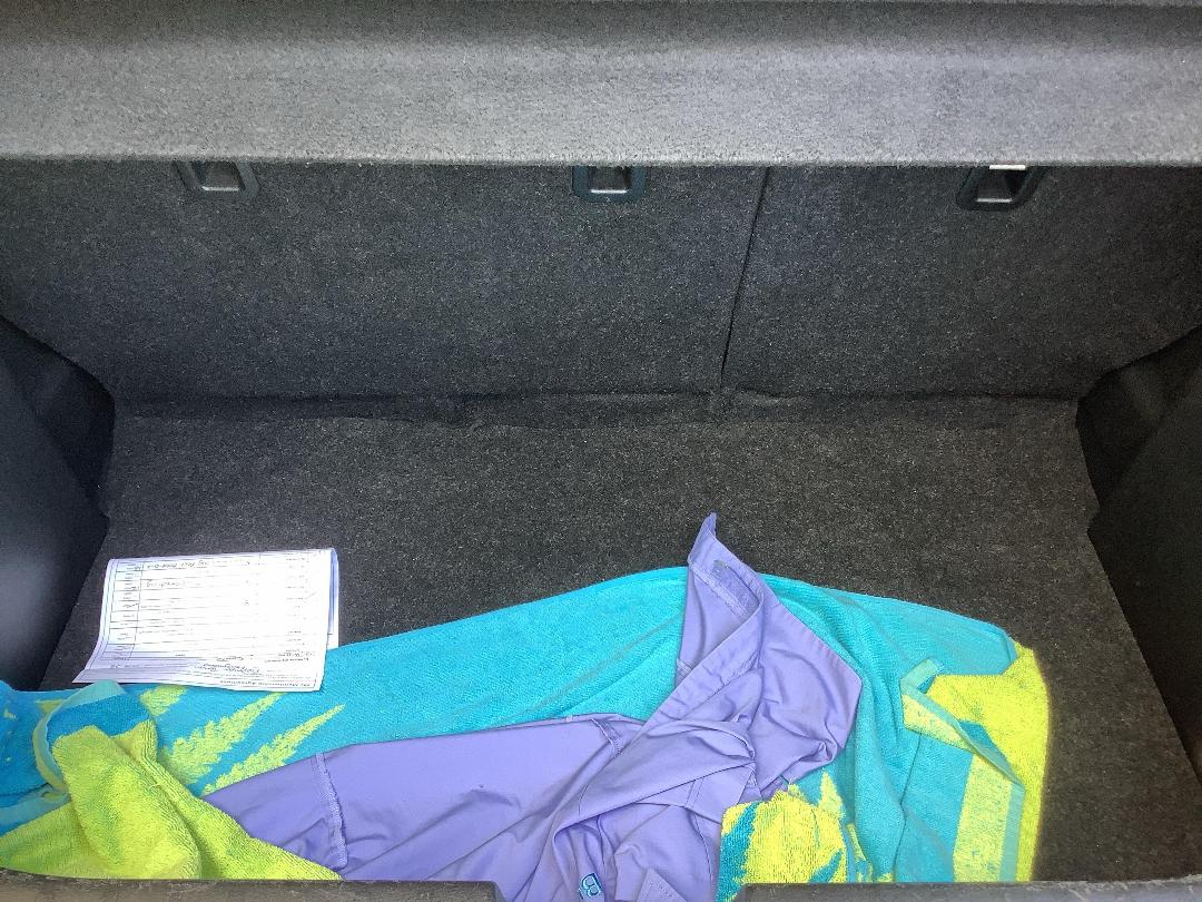 Photo '10' of Suzuki Baleno Glxa Photo '10' of Suzuki Baleno Glxa