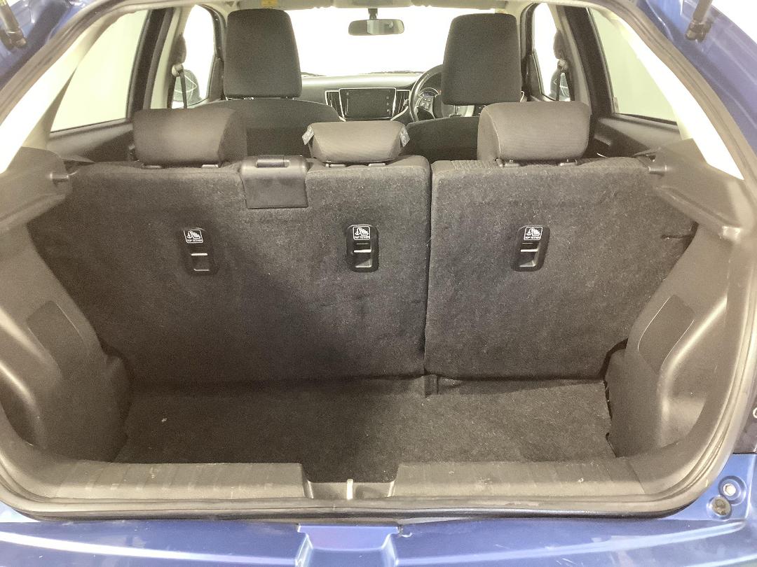 Photo '33' of Suzuki Baleno