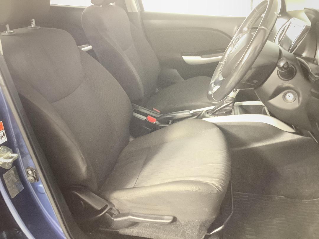 Photo '35' of Suzuki Baleno