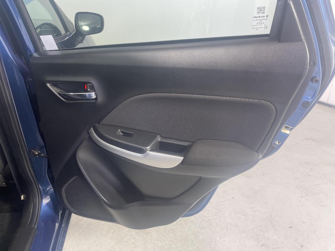 Photo '19' of Suzuki Baleno