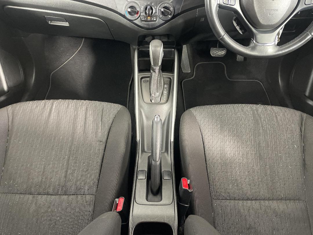 Photo '18' of Suzuki Baleno