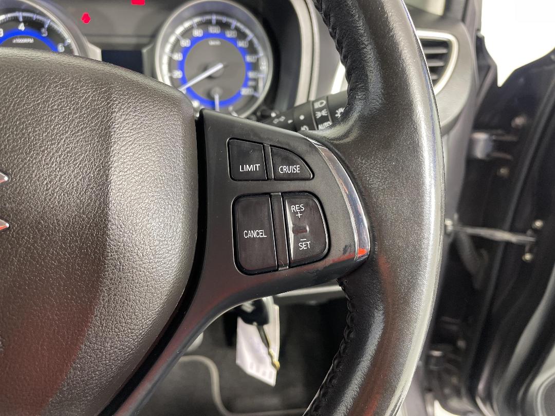 Photo '24' of Suzuki Baleno