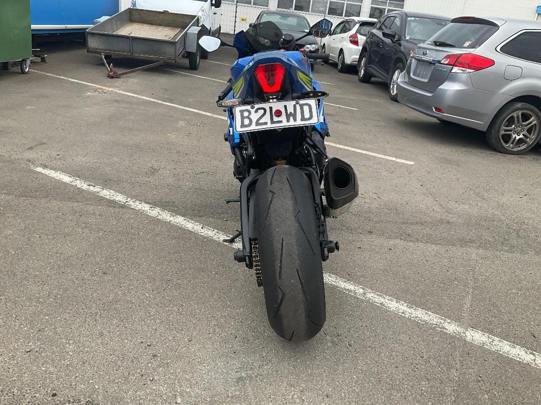 Photo '6' of Suzuki GSX-R1000RA ABS