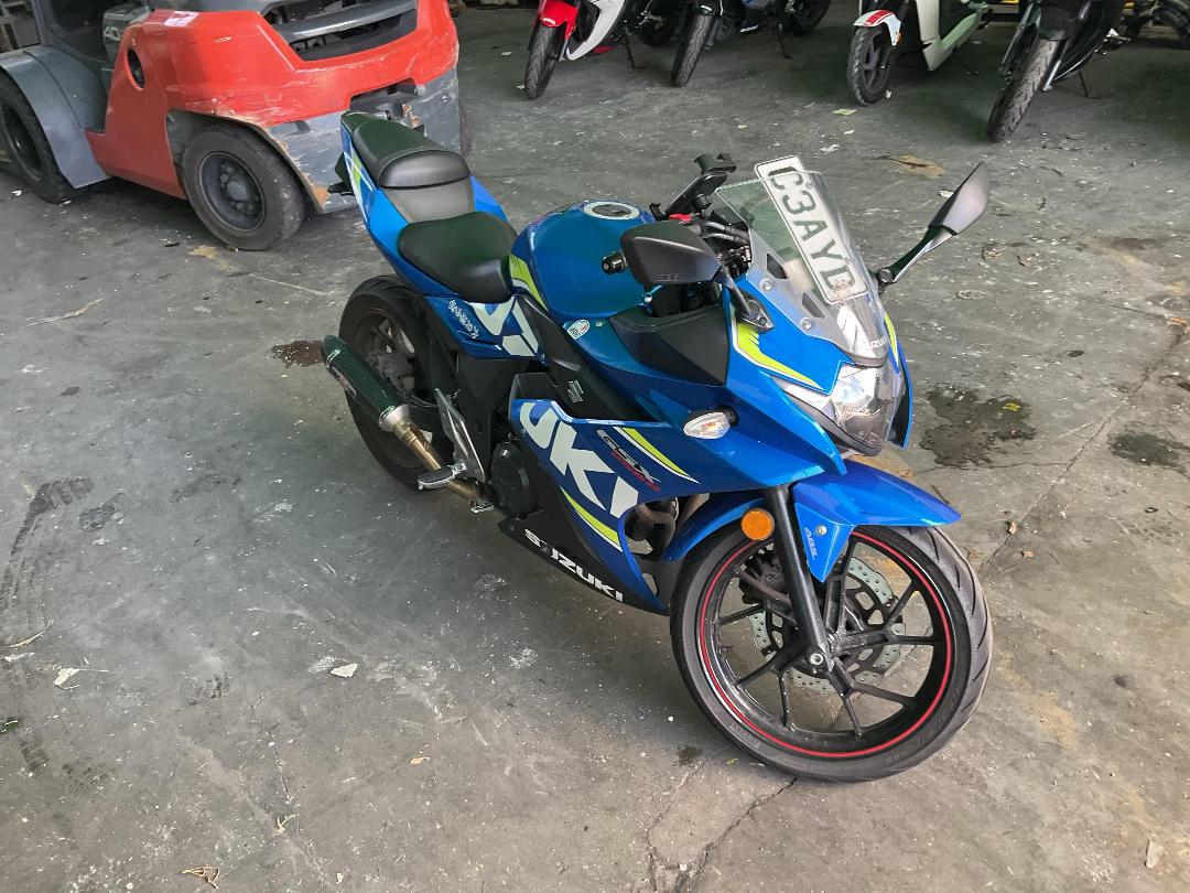 Photo '2' of Suzuki GSX250 RZA