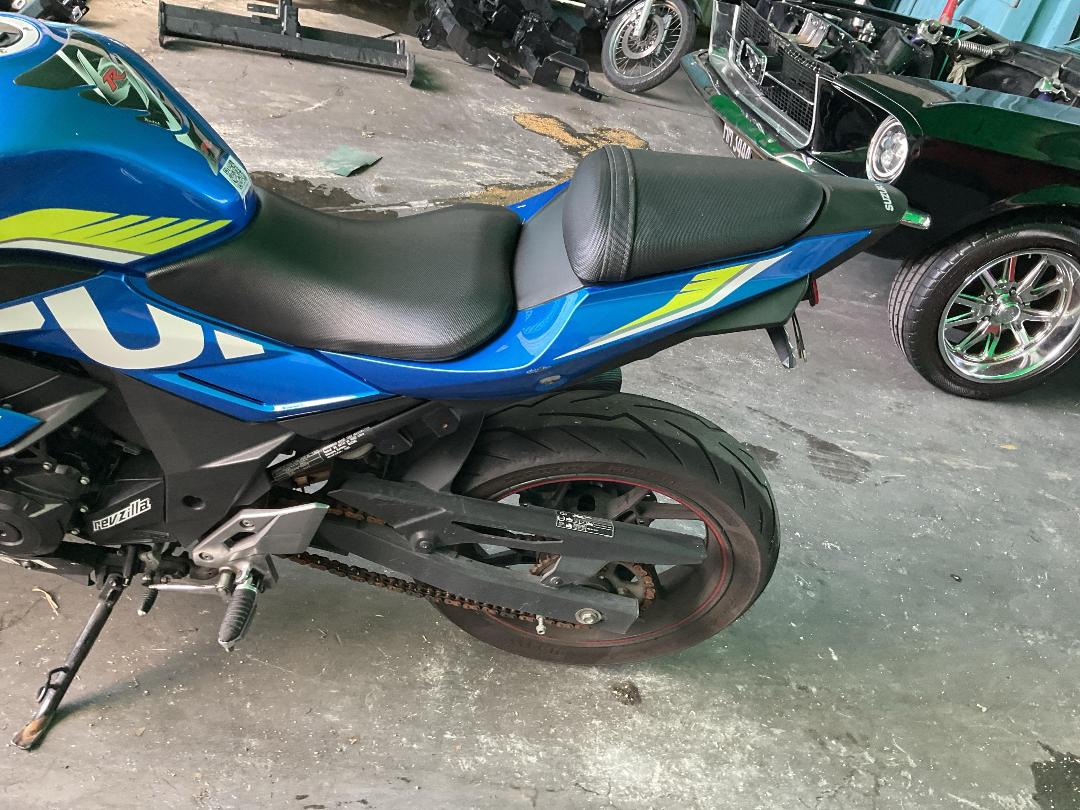 Photo '15' of Suzuki GSX250 RZA