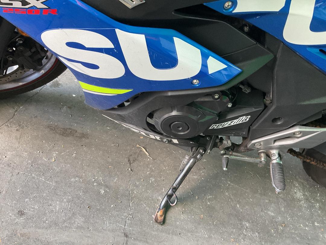 Photo '20' of Suzuki GSX250 RZA