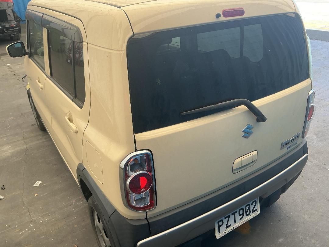 Photo '11' of Suzuki Hustler