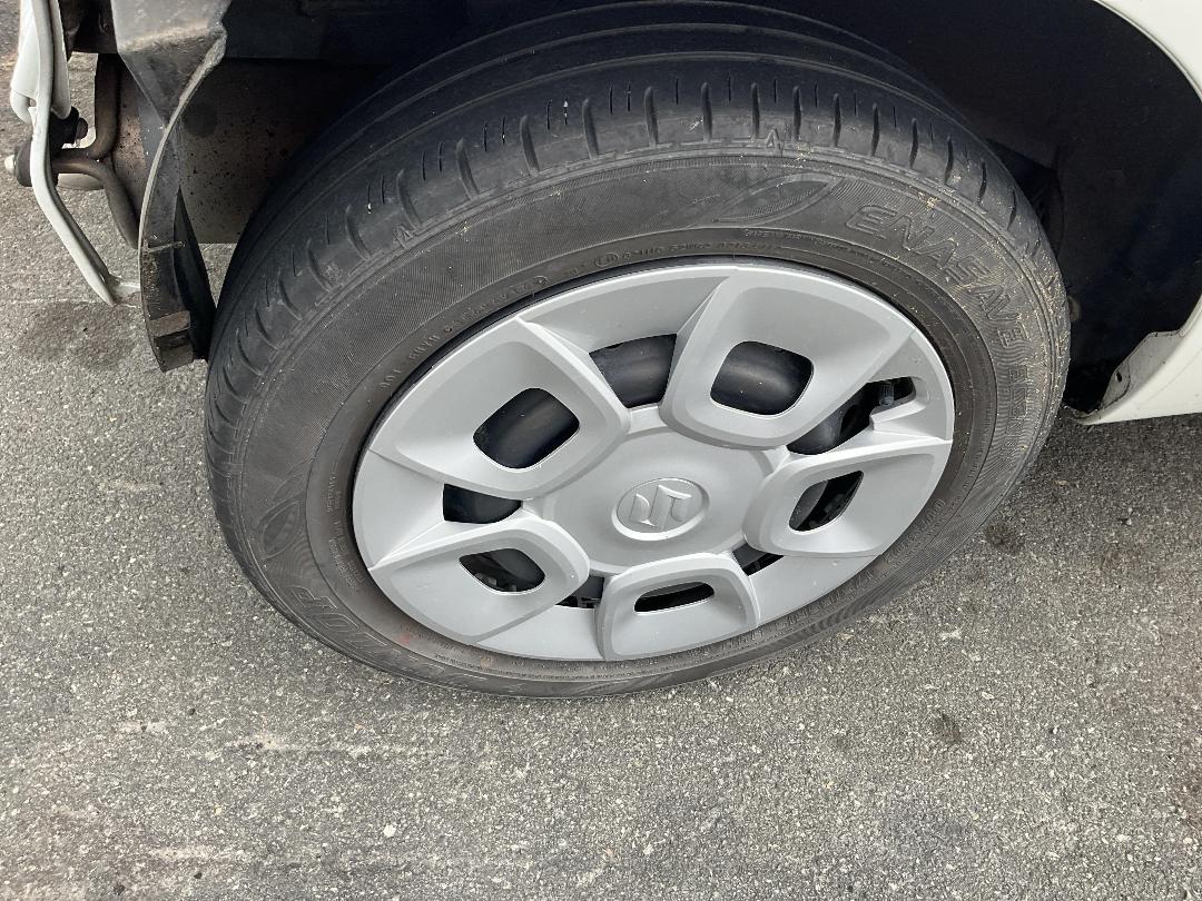 Photo '5' of Suzuki Ignis Glxc Photo '5' of Suzuki Ignis Glxc