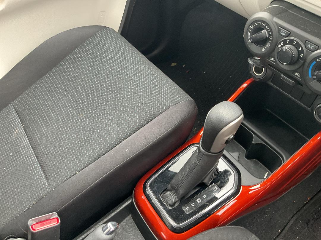 Photo '13' of Suzuki Ignis Glxc Photo '13' of Suzuki Ignis Glxc