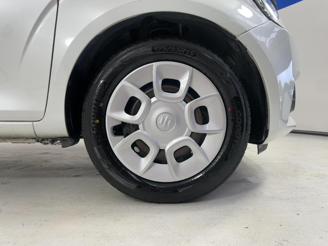 Photo '9' of Suzuki Ignis Photo '9' of Suzuki Ignis