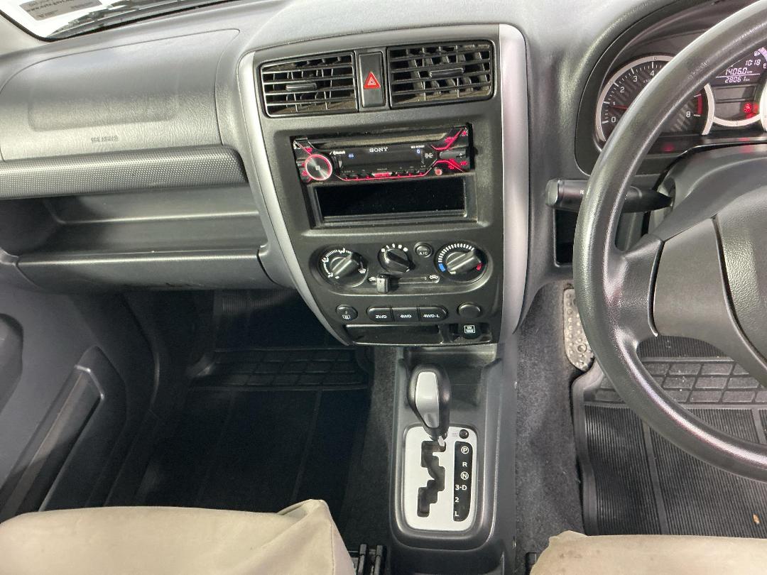 Photo '18' of Suzuki Jimny