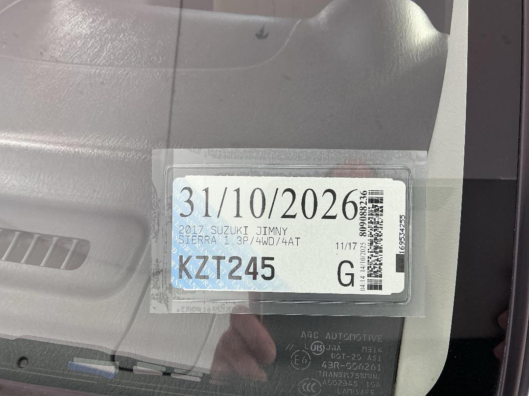 Photo '24' of Suzuki Jimny