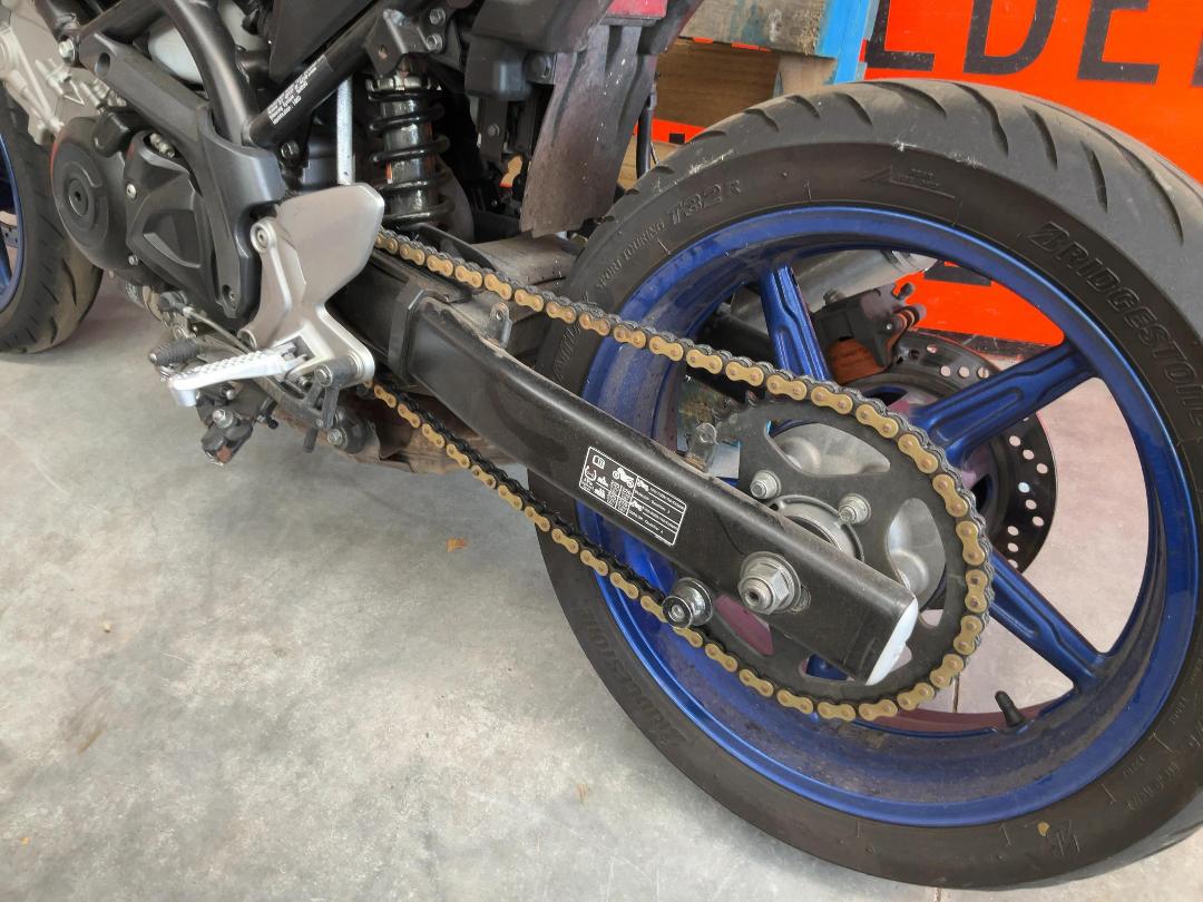 Photo '8' of Suzuki SV650UA ABS LAMS