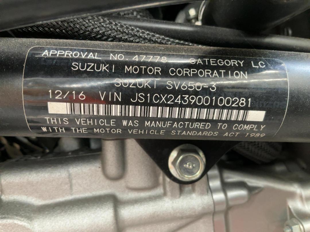 Photo '9' of Suzuki SV650UA ABS LAMS