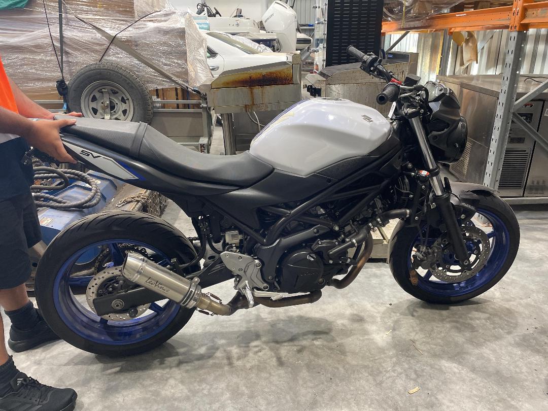 Photo '12' of Suzuki SV650UA ABS LAMS