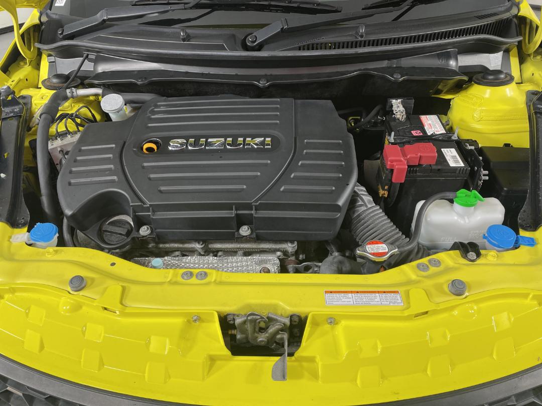 Photo '13' of Suzuki Swift