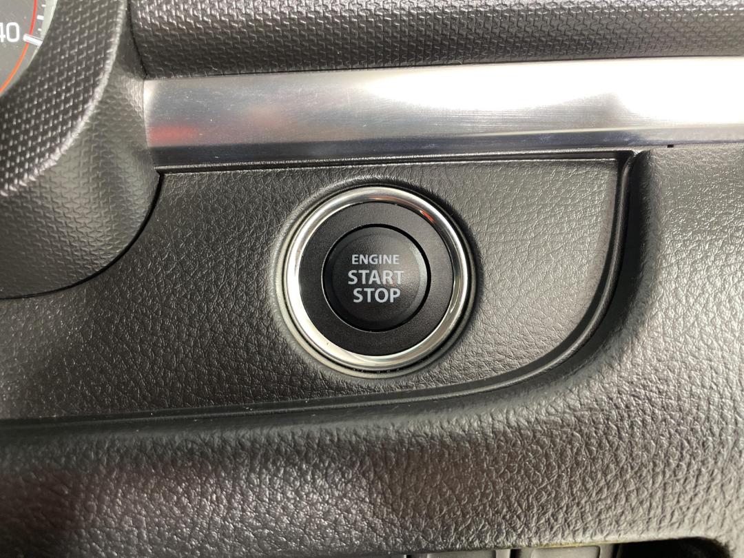 Photo '28' of Suzuki Swift