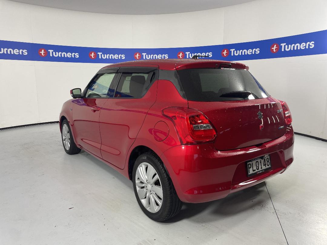 Photo '5' of Suzuki Swift