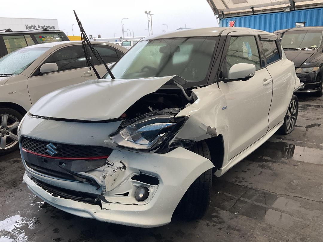 Photo '3' of Suzuki Swift Hybrid