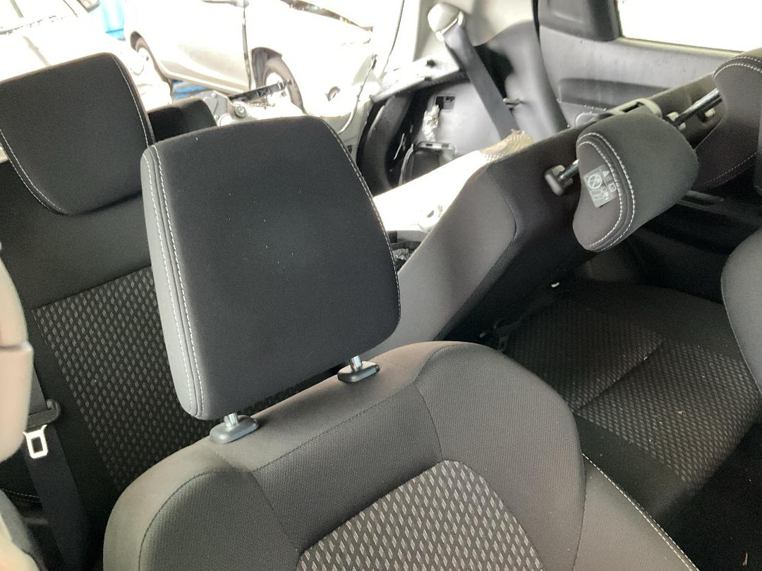 Photo '8' of Suzuki Swift Hybrid