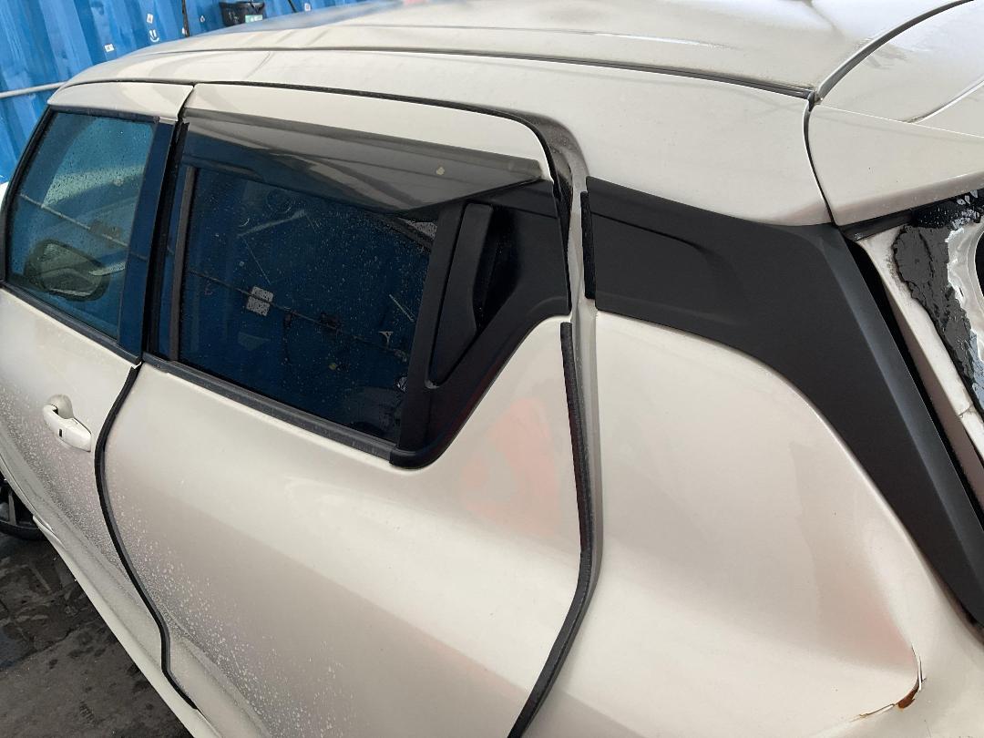 Photo '29' of Suzuki Swift Hybrid