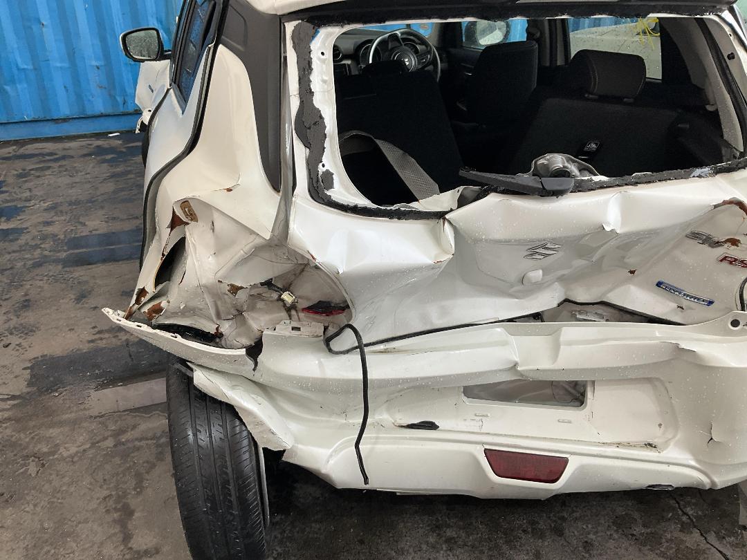 Photo '31' of Suzuki Swift Hybrid