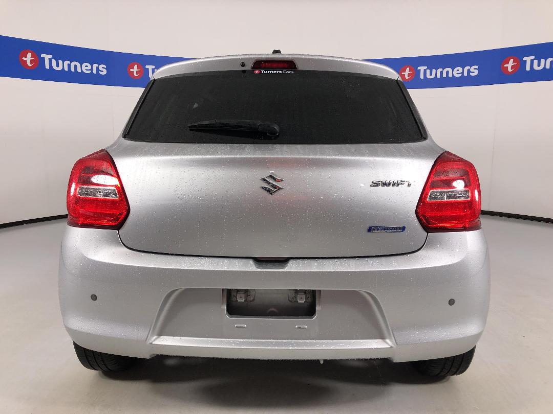 Photo '6' of Suzuki Swift