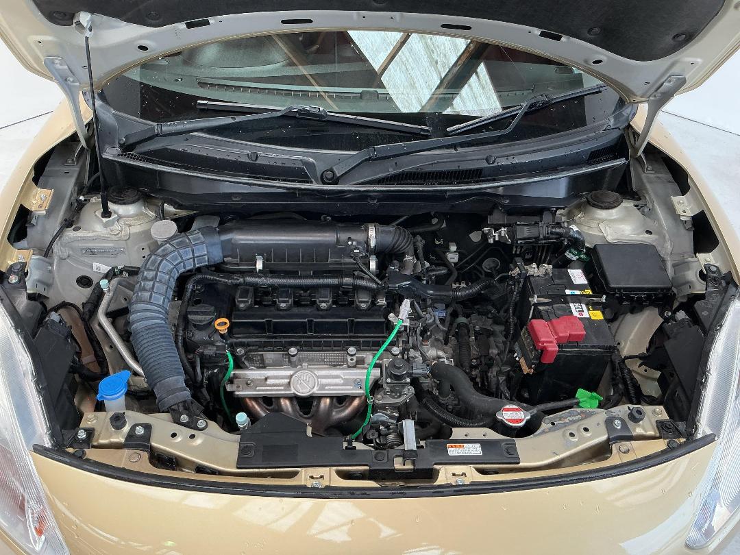 Photo '13' of Suzuki Swift