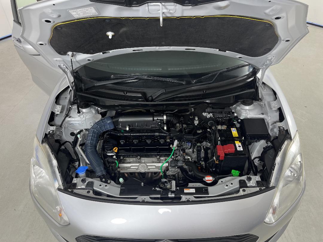 Photo '13' of Suzuki Swift