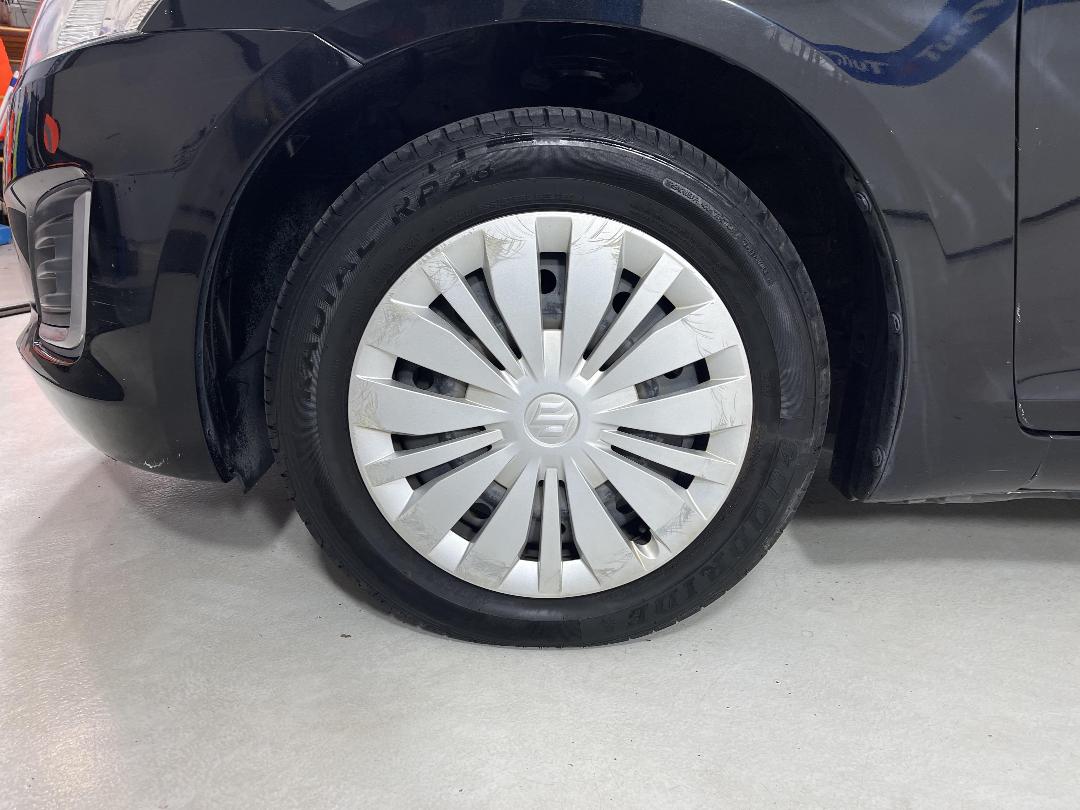 Photo '10' of Suzuki Swift Photo '10' of Suzuki Swift