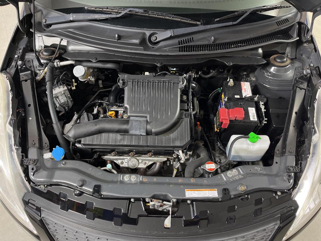 Photo '13' of Suzuki Swift Photo '13' of Suzuki Swift